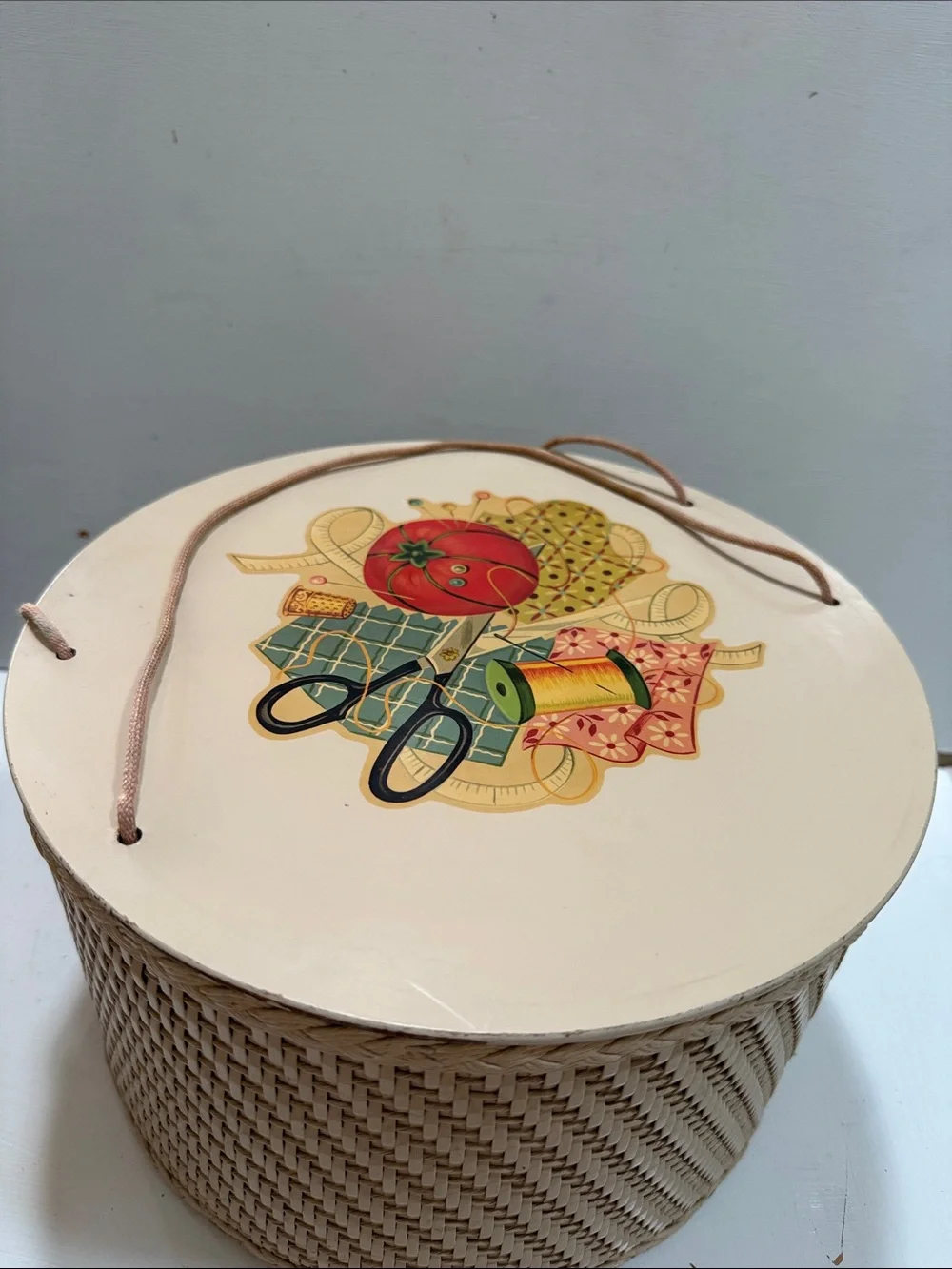 Vintage 1950’s Handcrafted Woven Sewing Basket with Cream Lid and Motif